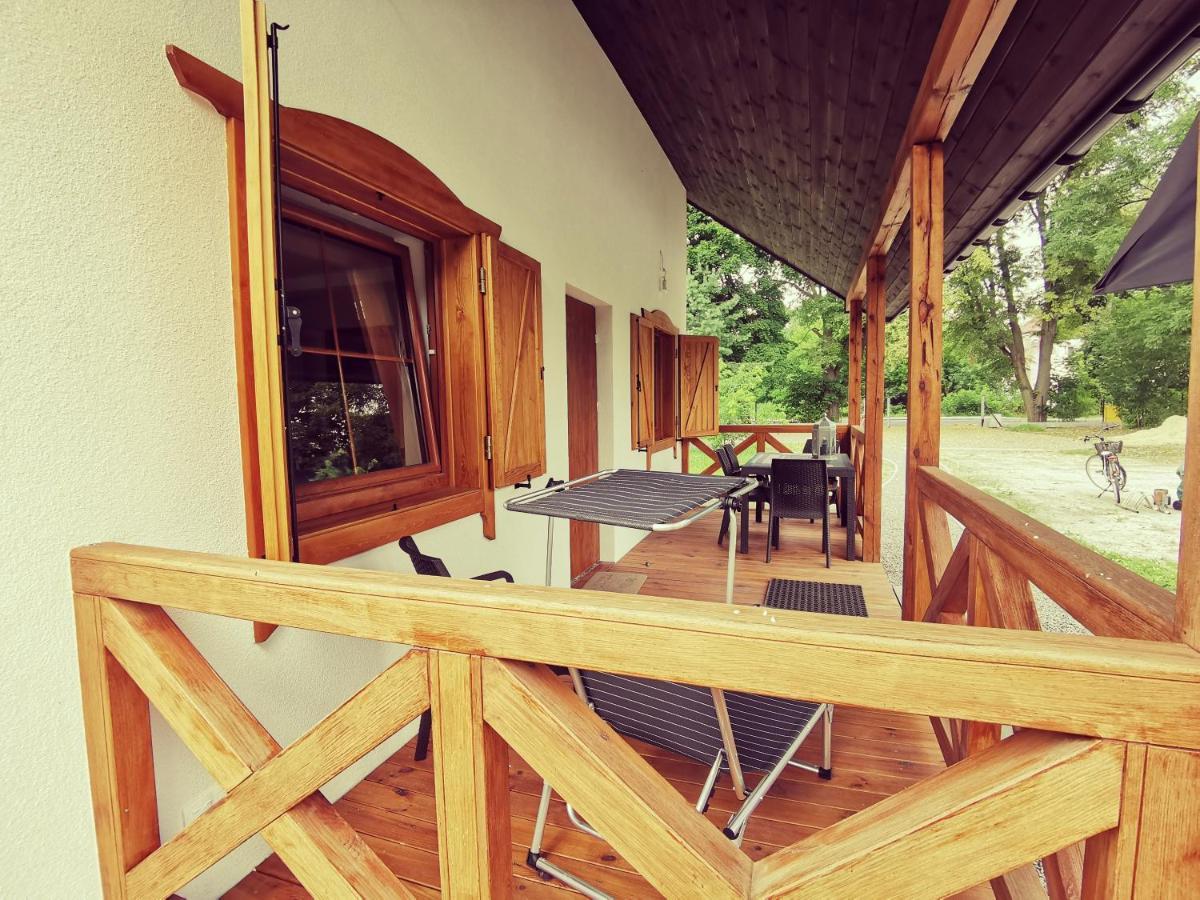 Zwierzyniec U Kowala Extérieur photo